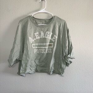 American Eagle Green Cropped T-Shirt